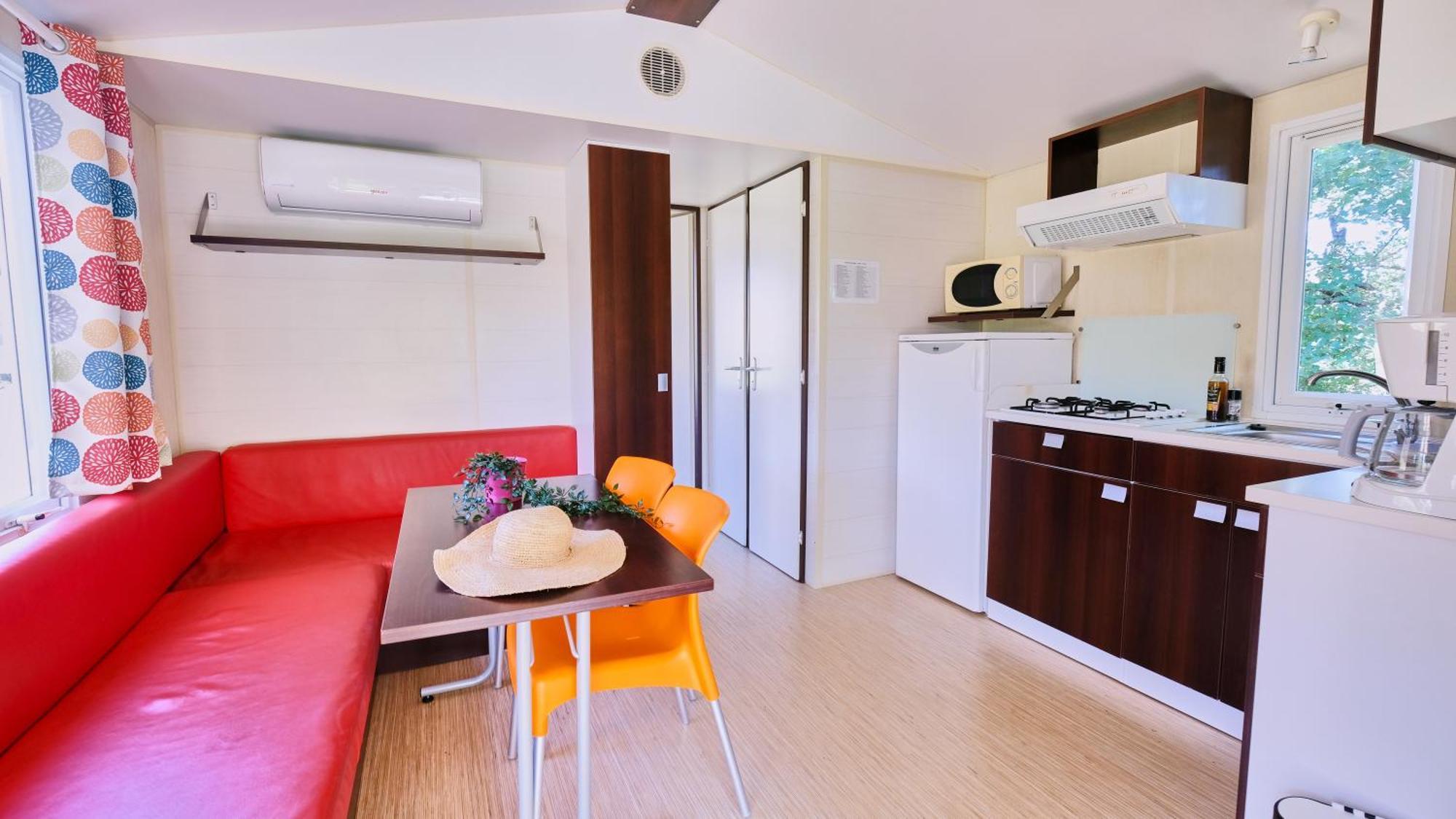 Camping Le Couriou Recoubeau-Jansac 외부 사진
